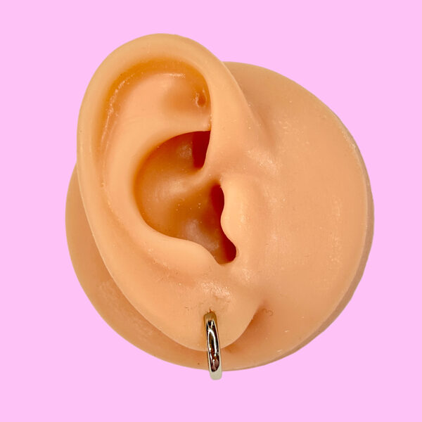 Sudraba krāsas rinķīši M