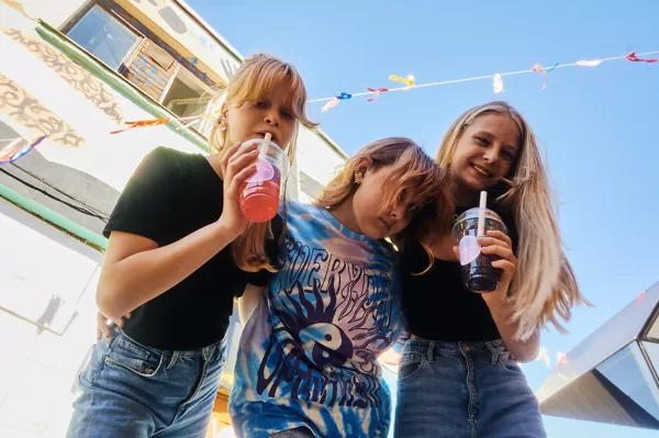 Pārsteidz savas draudzenes un izvēlies Bubble tea!